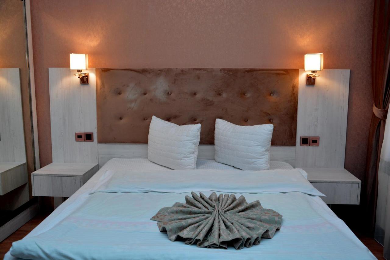 Deluxe Hotel Γκαντζά Εξωτερικό φωτογραφία