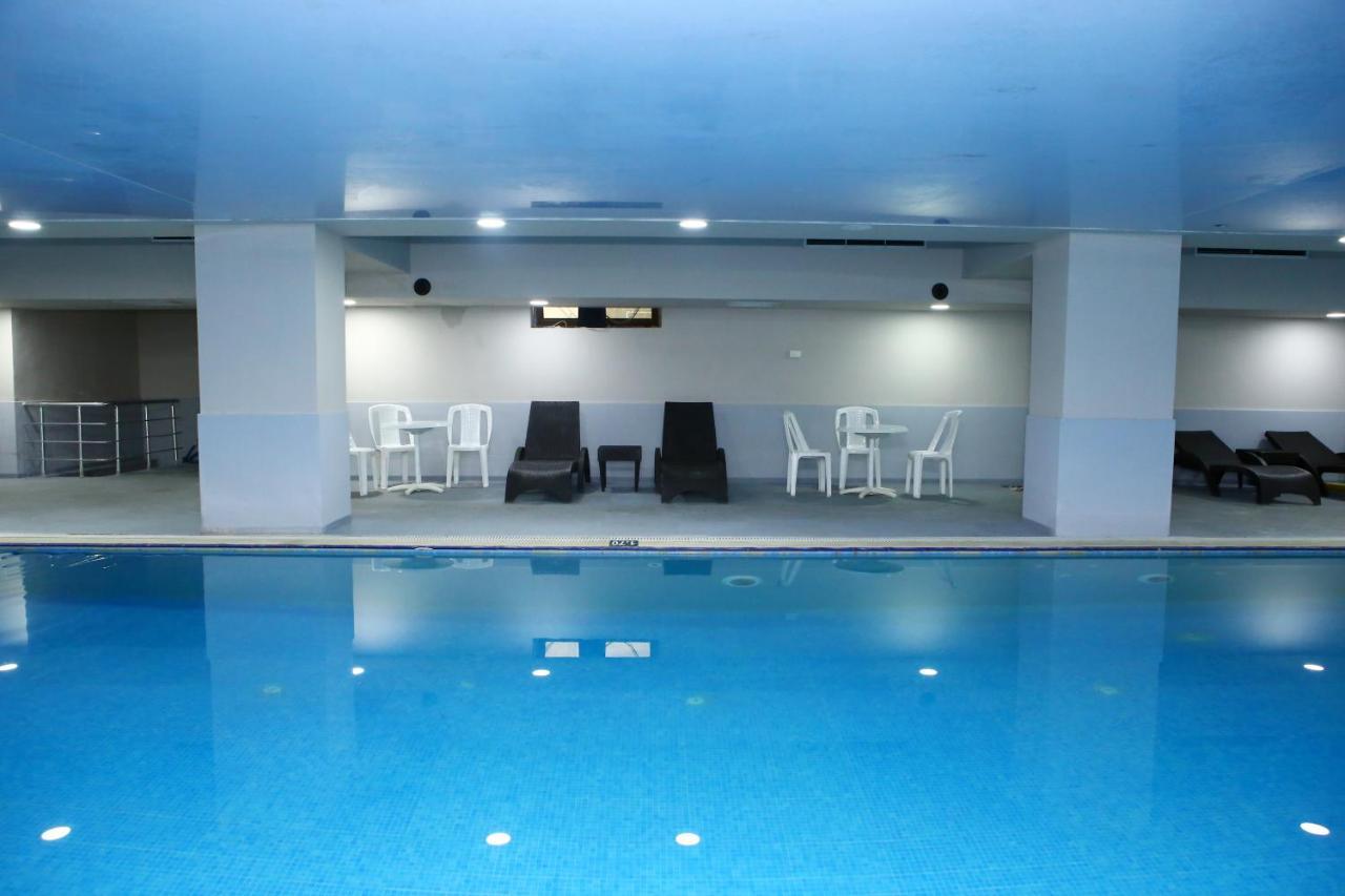 Deluxe Hotel Γκαντζά Εξωτερικό φωτογραφία