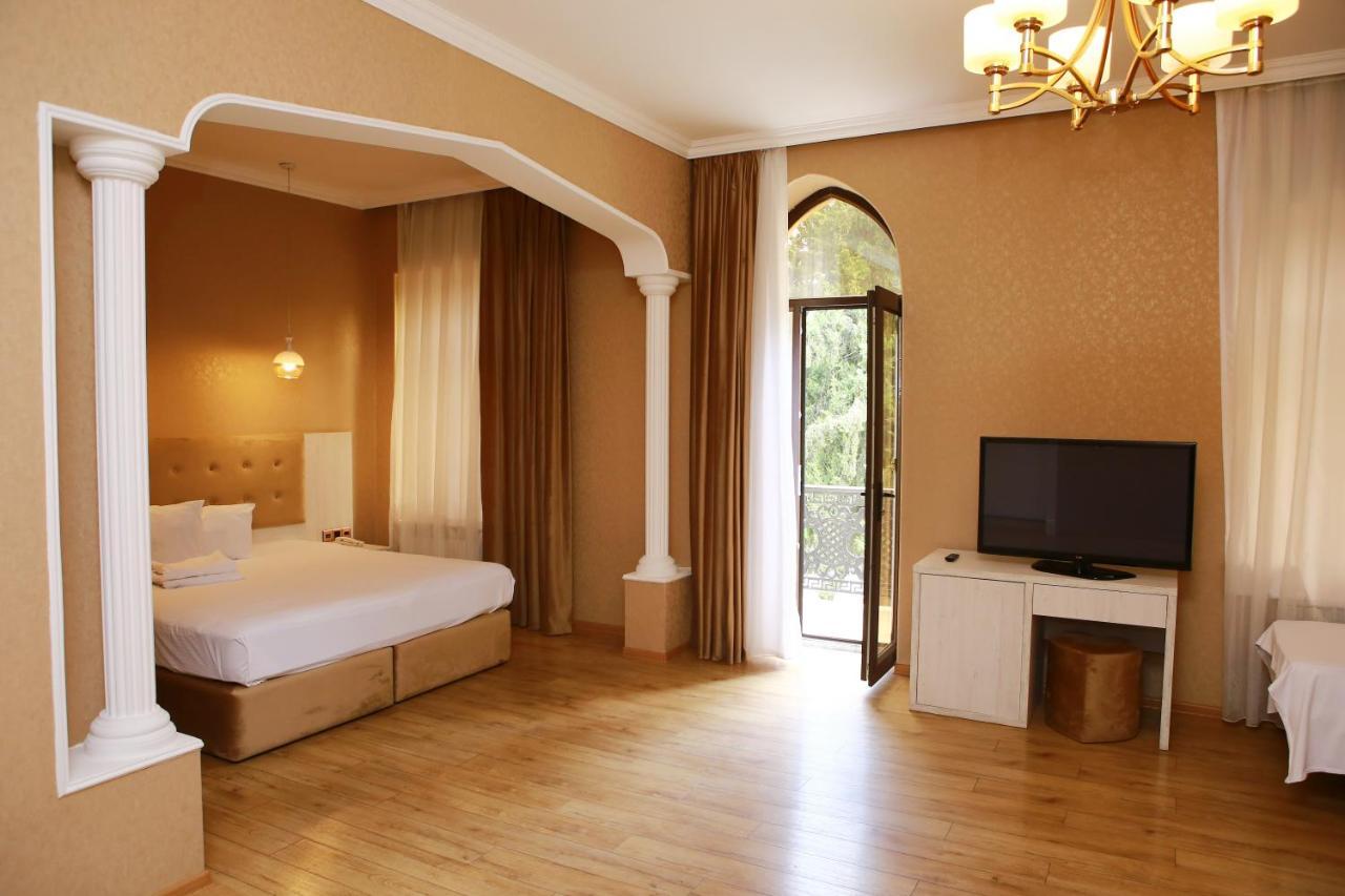 Deluxe Hotel Γκαντζά Εξωτερικό φωτογραφία