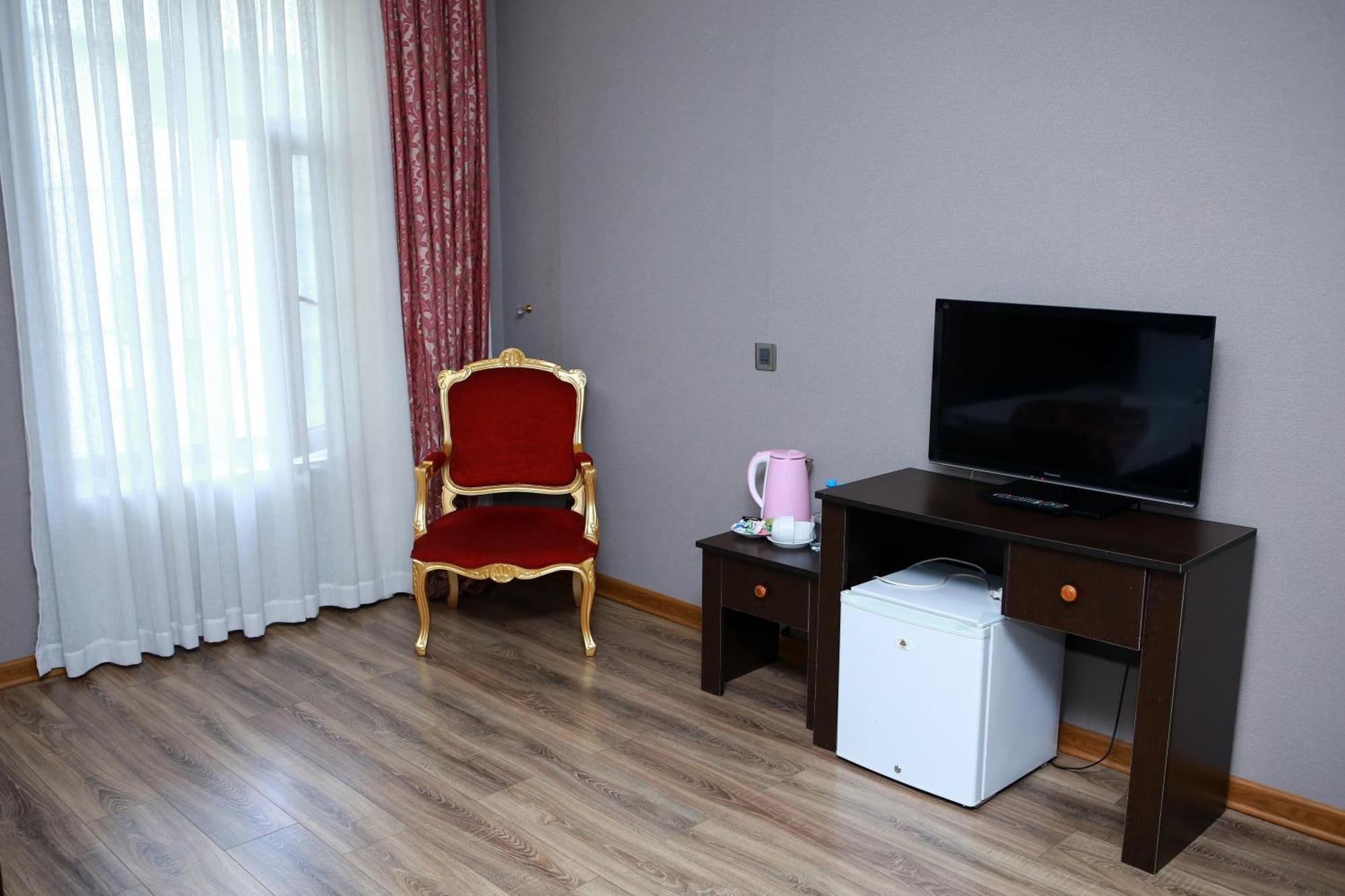 Deluxe Hotel Γκαντζά Εξωτερικό φωτογραφία